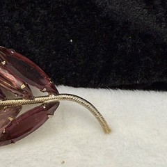 Vintage Rhinestone Feather Brooch Gold Tone Pink Purple Open Back LARGE