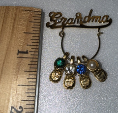 Vintage Grandma Grandmother Charm Holder Pendant with Birthstone Baby Shoes
