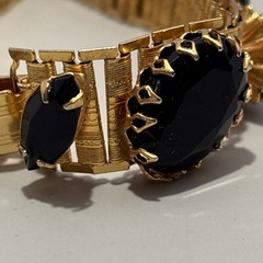 Vintage 1950’s Black Onyx Faceted Crystal Link Bracelet Fit a 6.5” Wrist. J-41
