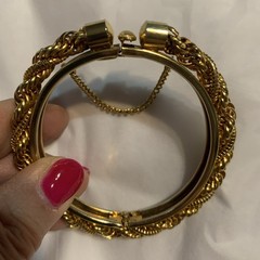 Vintage Rare Braided Rope Hinged Bangle gold tone Bracelet W/Safety Chain