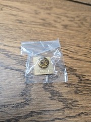 General Motors GM Stockholder Vintage Lapel Pin Tie Tack Men’s Jewelry Accessory