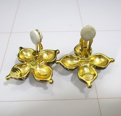 Joan Rivers Maltese Cross Gold Enamel Earrings Russian Dome Green Rhinestone VTG