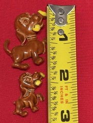 Set Of Vintage Enamel Happy Fetching Dog BROOCH PIN Cute Brown Yellow Bones