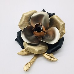 Vintage Gold Tone Cabbage Rose Stem In Black Brown Silver And Gold Brooch 3.5”