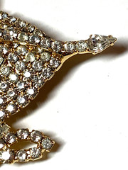 Kirks Folly MAKE A WISH MAGIC LAMP Brooch Rhinestone Charms Gold Tone 3.25″