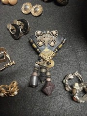 Vintage 2 Modern Costume Jewelry Necklaces Bracelets Earrings And More Amber Lot
