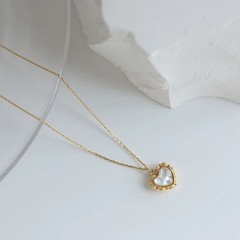 Gold Plated Vintage White Enamel 3D Heart Alloy Pendant Collarbone Necklace
