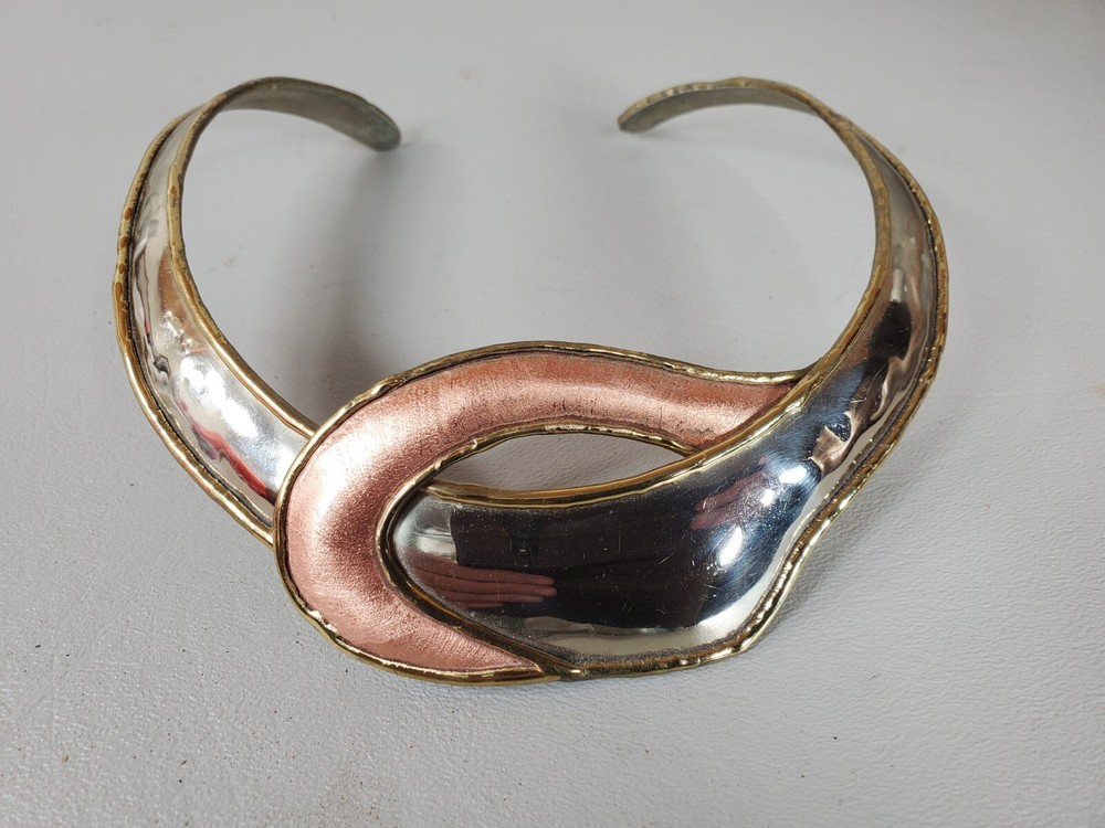 Artisan Style Necklace Multi Color Multi Metal
