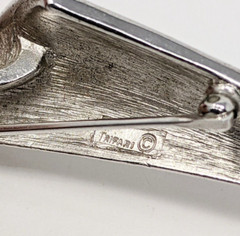 Vintage Trifari Brooch Silver Tone Modernist Twisted Ribbon 3.5 in Textured