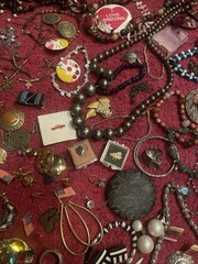 Lot Vintage Costume Jewelry Modern Mixed Wear Craft Resell Necklace Earrings Etc