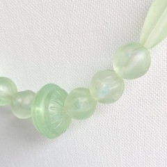 Vtg Translucent Green Lucite 30in Controlled Bubble Necklace