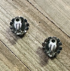 Vintage Faux Pearl Rhinestone Clip On Earrings Silver Tone 3/4”