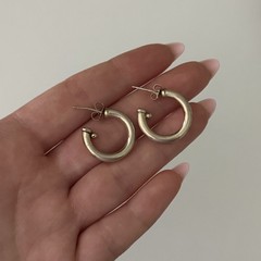 Vintage 925 Sterling Silver Round Half Hoop Huggie Bead Design Earrings