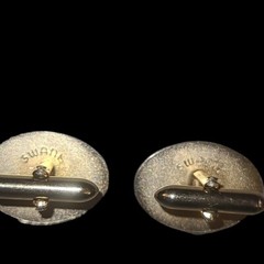Vintage Swank Gold Tone Oval Disc With Leaf Classic Men’s Cufflinks