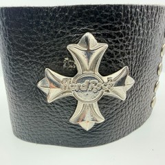 Bracelet Hard Rock Cafe Iron Cross Leather Cuff Black Silver Tone Biker Retro