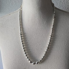 Vintage Silver Plated Metal Graduated Beads 24″L Necklace