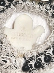 Vintage Handmade Amscan Ghost Round Wreath Pin Brooch Black & White Halloween