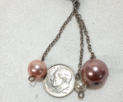 Women’s Vintage Style Pearl Necklace Ornate Square Rhinestone Pendant Pink White