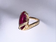 Antique Ruby 24K Ring