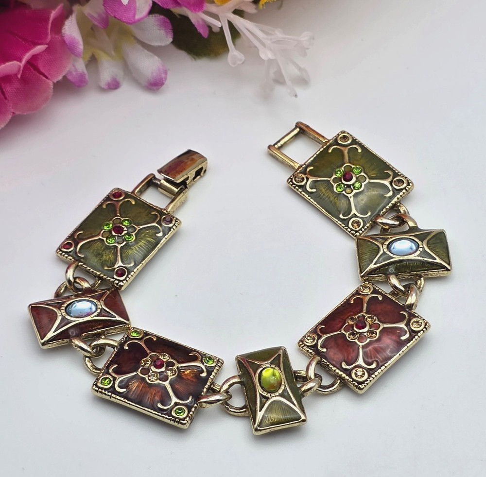 Vintage Worthington Enamel Crystal Link Bracelet Gold Tone Floral Gothic 6.75 In