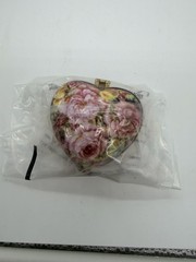 Vintage Estate Custom Jewelry Ring Lot, 8 Rings With Heart Shape Case