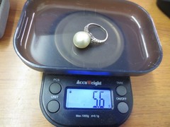 Vintage Platinum 10mm South Sea Pearl Ring w/ Diamond Accents (Size 5.50)