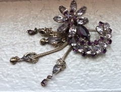 Vintage Estate Flower Brooch Rhinestones Amethyst & Clear Dangle Prong Set