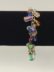 Rare Vintage Czech Uranium Glass Beaded Charm Bracelet Glows Bright Green UV