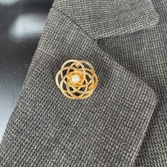 Vintage Gold Flower Brooch with Faux Pearl Center | Intricate Costume Jewelry
