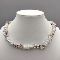 MermaidCore Mermaid Puka Curled Shell Chip Statement Necklace 17″ VTG Beach Surf