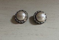 Vintage Pearl Clear Crystal Round Stud Button Cabochon Clip On Earrings 3/4”