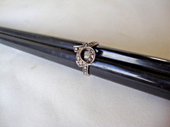 VINTAGE RETRO MOD MARCASITE FANCY RIBBON BOW STERLING SILVER STAMP 925 RING SZ 7
