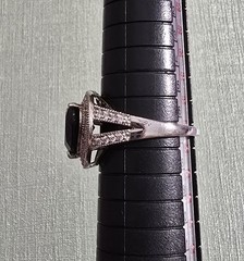 925 Sterling Silver Black Onyx Ring Halo Vintage Style Size 8 CZ Accents