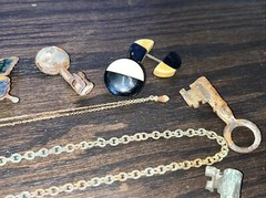 Vintage Lot 17 Pieces Parts Necklace Keys Pendants Buttons Butterfly Magnets