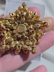 Vintage JULIANA Brooch Layered Hues of Blue Rhinestone Beautiful Gold Tone