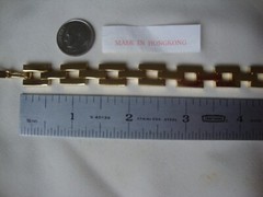 VINTAGE HONG KONG FASHION JEWELRY SQUARE FLAT LINK 7″ GOLD TONE TENNIS BRACELET