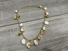 Vintage Gold Trim Seashells On Gold Plated Chain 22″ Necklace