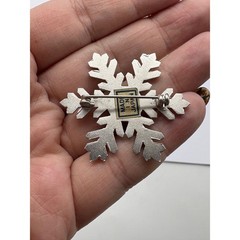 Vintage Silver Tone Black Enamel Snowflake Brooch Japan Winter Holiday Pin J130