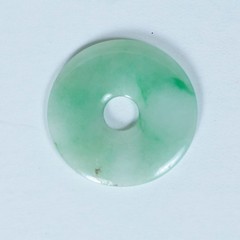 VTG Moss In Snow Variegated Jadeite Donut Pendant ~24mm diam, ~2.53g, no bale