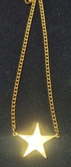 Vtg 1975 Avon Sunny Star Pendant Necklace 18″ Gold Tone Retired