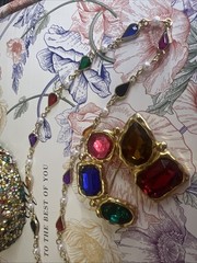 Multicolor Vintage Jewelry Set