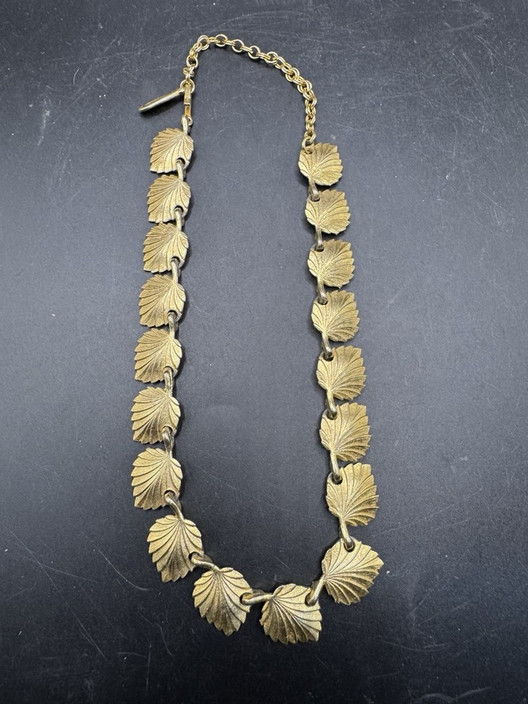 Vintage MCM Gold Tone Gilt Leaf Link Choker Collar Necklace Textured 15″