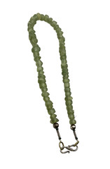 Vintage Chunky Green Prehnite Beaded Chip Nugget Necklace Handmade 18″ Choker