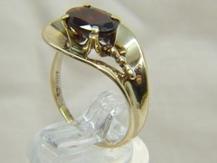 Vintage Unique MCM Tasco 14 K Gold 2 ct Oval Garnet Sz 6.5 Modernist Ring