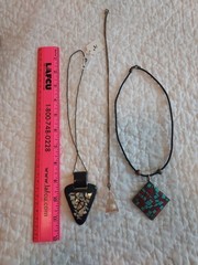 Lot Of 3 Vintage Necklaces Lucite Mica inside Bakelite? Pearl Metal paint mosiac