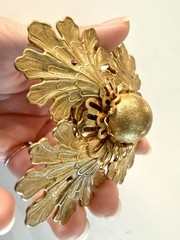 Miriam Haskell Signed Gold Tone Flower Brooch Pin Metal No Stone Vintage Rare