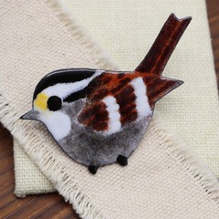 Vtg Unsigned Metal Enamel Sparrow Bird Pin Brooch Brown Black White