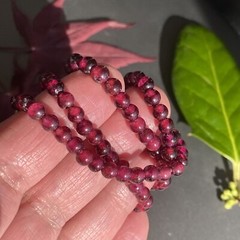 Vintage Genuine Almandine Garnet Small Bead Strand Choker Necklace Screw Clasp