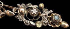 Antique Victorian Gold Parure Set Earrings Pendant Diamonds Emeralds Ca 1850
