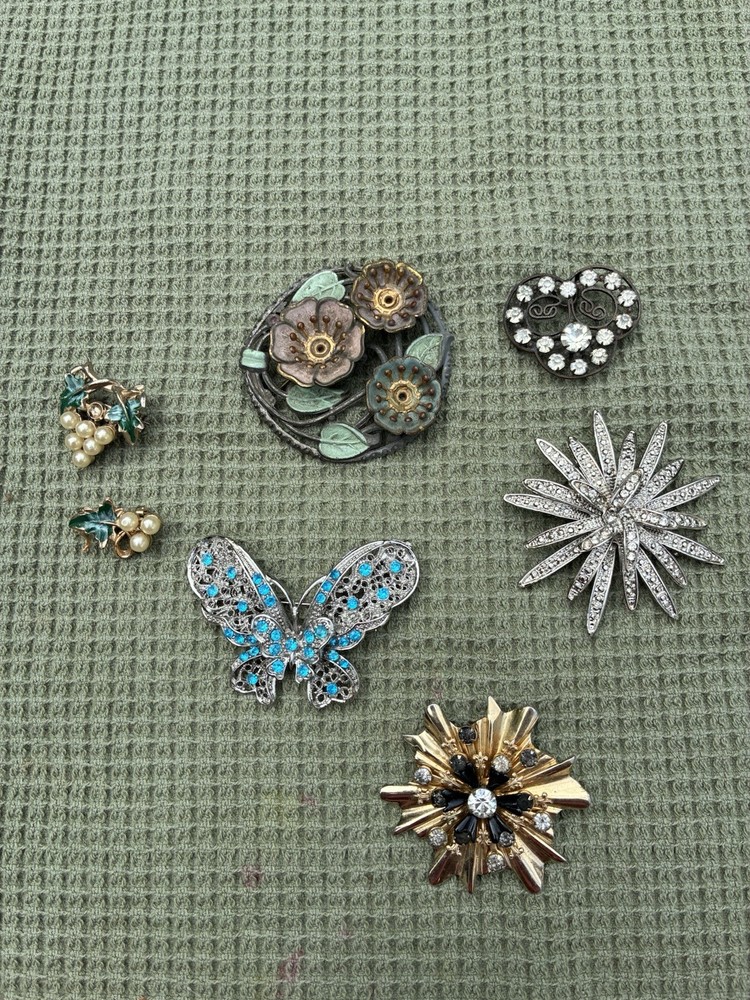 Vintage Brooch Lot 7 Pin Back Brooches Vintage Jewelry